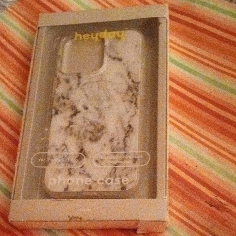 Heyday Marble Phone Case for iPhone - White Wireless Charging Compatible